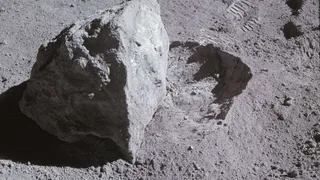 ЕКА добудут воду и топливо для ракет из лунной пыли