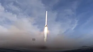 Иран успешно запустил первый военный спутник