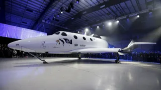 Virgin Galactic отложили туристический полет до 2021 года