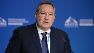 Рогозин поручил разработать новый корабль и технологию посадки на астероиды