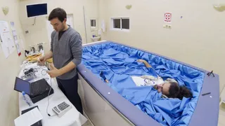 Первый в мире эксперимент в условиях «сухой» иммерсии с участием женщин-добровольцев