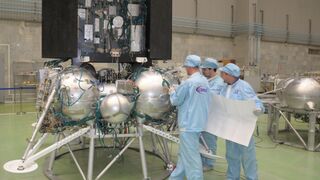 «Луну-25»вскоре направят на электрические испытания в вакуумной камере