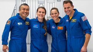 Корабль Crew Dragon с экипажем Crew-5 прибыл на МКС