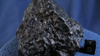 Марсианский метеорит содержит большое разнообразие органических соединений