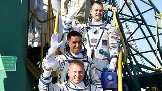 Экипаж «Союза» вернется на Землю в сентябре