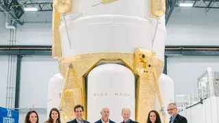 Blue Origin представила полноразмерный макет своего лунного корабля