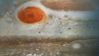 Ученые устанавливают возраст и происхождение Большого Красного пятна на Юпитере