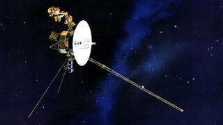 NASA временно прекратила связь с «Вояджерами»: инженеры совершили невозможное