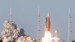 «Артемида II»: люди летят к Луне впервые за 53 года