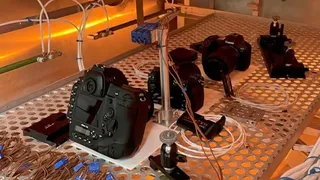 NASA протестировало обычные фотоаппараты Canon и Nikon в космосе